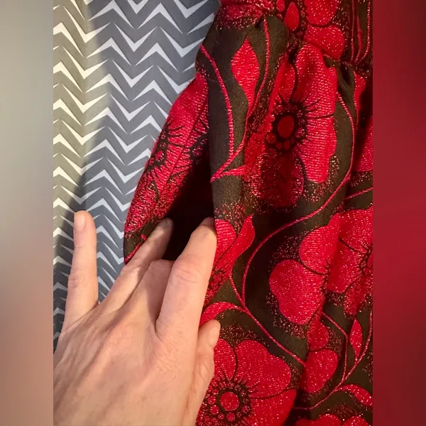 Alice & Olivia | "Nelly Puffed" Dress in Metallic Red, Size 0 - Image 9