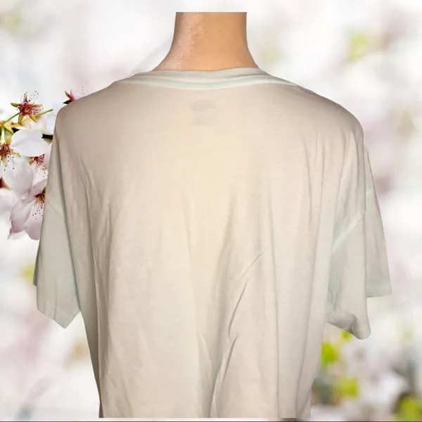 Pink pale green cropped T-shirt - Image 4