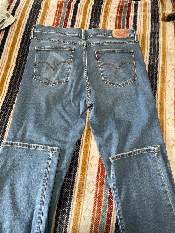 Women’s Levi’s Jeans Straight - Image 2