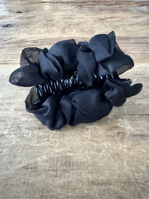 NWT Free People Black Scrunchie Hair Claw Clip - Image 3