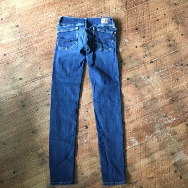 American Eagle 00 mom skinny jeans - Image 3
