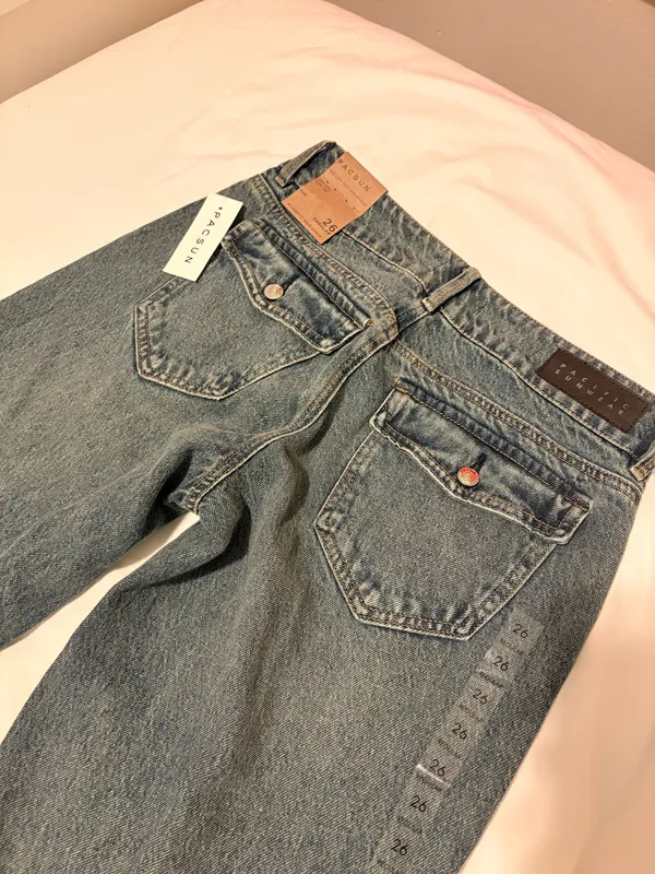 Pacsun Zoe low rise girlfriend jeans - Image 4