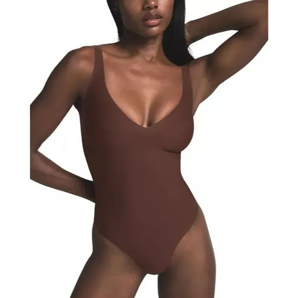 Skims Body Plunge unlined Bodysuit medium Cocoa New with tags - Image 2