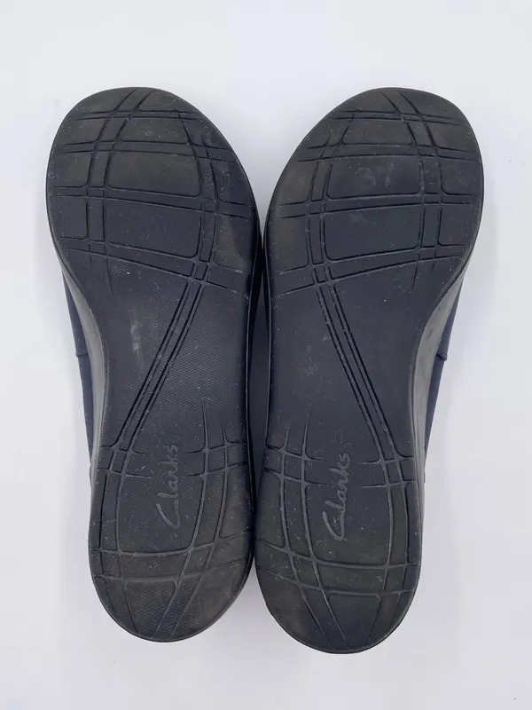 Clarks Collection Suttyn Kaylie Slip-On Shoes Size 7 Navy Blue Nubuck Leather - Image 8