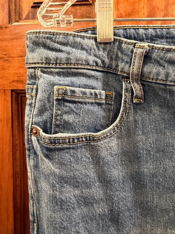 Old Navy Kicker Bootcut Jeans - Image 4