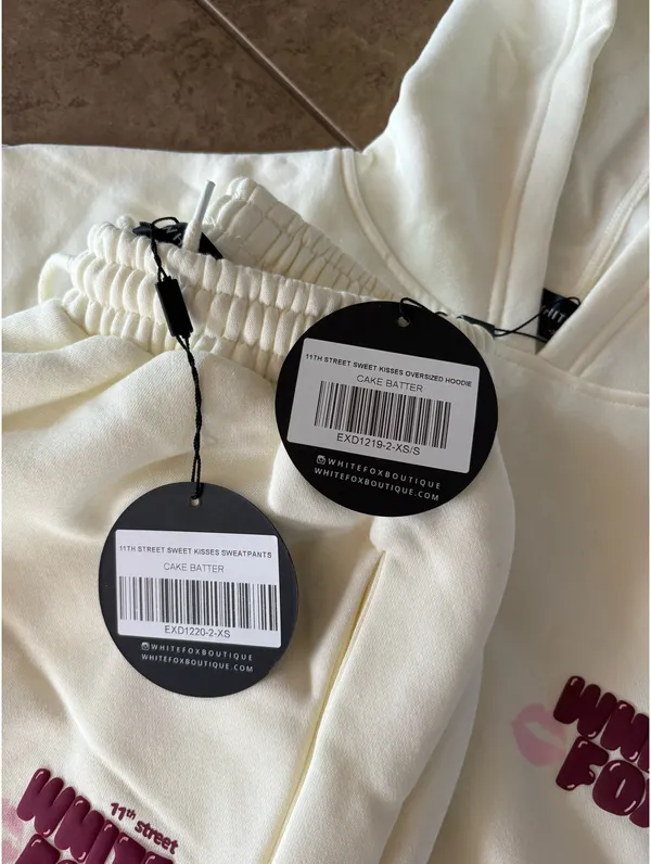 White Fox Boutique Matching Lounge Set NWT - Image 5