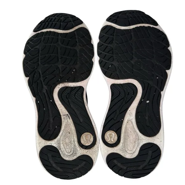 Lululemon Women's Blissfeel Run Black/Black/White Runnings‎ Sneakers Size 9.5 - Image 7