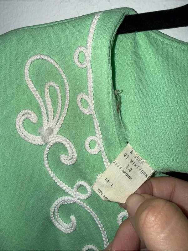 Vintage 1960s Sleeveless Mint Green Maxi Dress with Embroidered Scoop Neck - Image 4