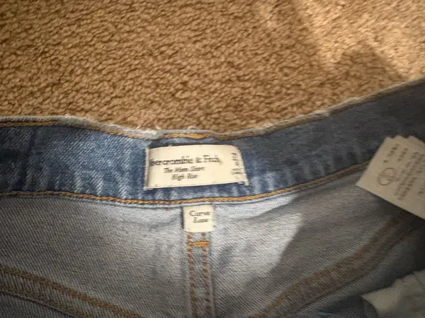 Abercrombie curve love shorts - Image 2