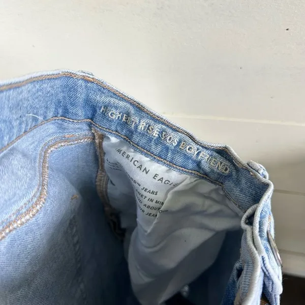 American Eagle Women’s 12 Short Highest Rise 90s Boyfriend Very Distressed Jeans - Image 7