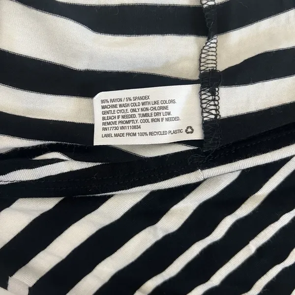 Merona Women's Striped Maxi Dress S Black Cream Stretch Resortwear Summer Casual - Image 4