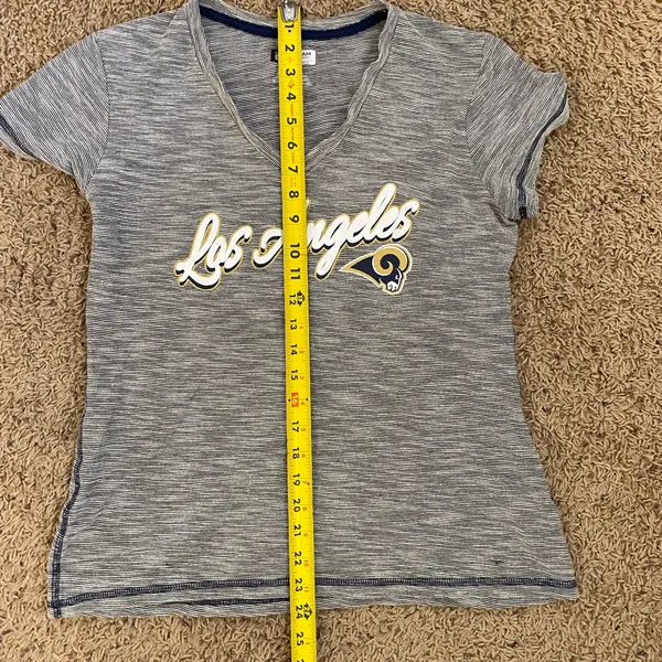 NFL Los Angeles Rams Women’s size Medium - Image 7