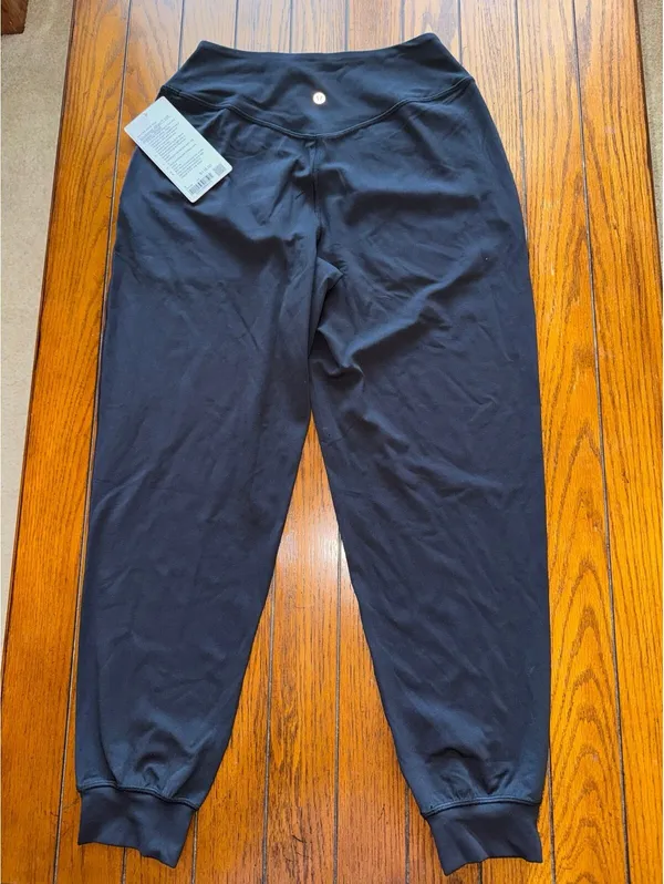 Lululemon Align Jogger High Rise 26” Black Size 4 NWT - Image 2
