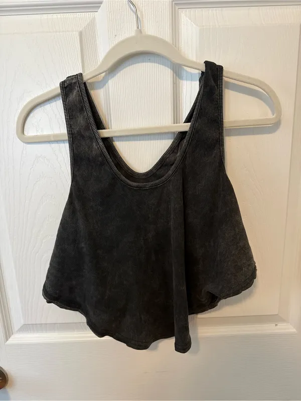NWT Medium FP Movement Black On Track Tank - Image 5