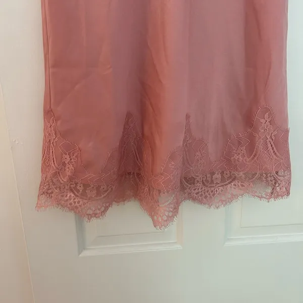 Lulu’s NWT Blissful Nature Blush Pink Satin Lace High-Rise Midi Skirt - Image 3