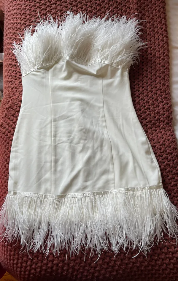 Hazel & Olive White Feather Dress - Image 2
