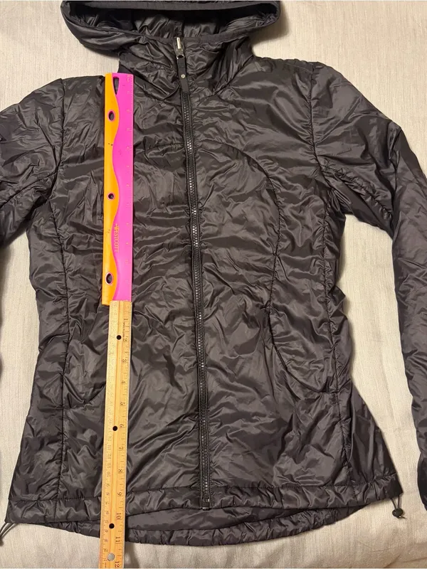 Lululemon Black Reversible Hooded Full-Zip Puffer Jacket, Layer Up, 2 or 4 - Image 4
