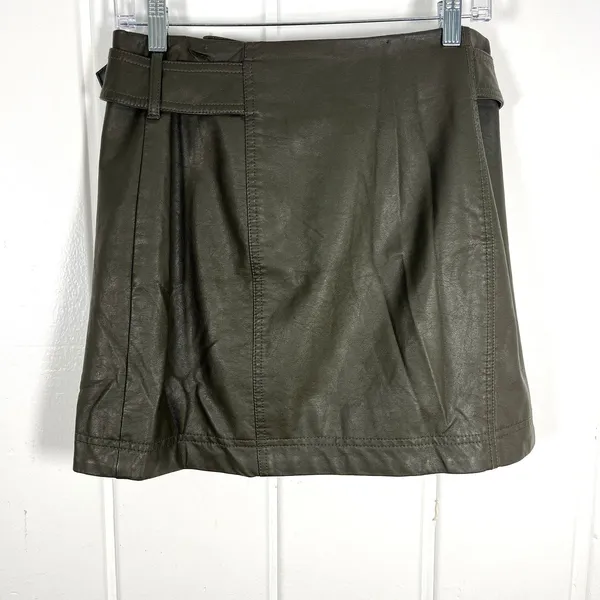 Free People Vegan Leather Moto Mini Skirt Y2K Boho Edgy Rocker Olive - Image 5