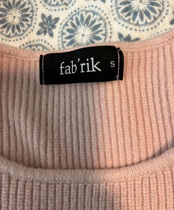 Cropped Sweater Tank - Image 3