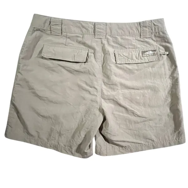 The North Face Hiking Shorts‎ Womens 12 Khaki Nylon Lightweight Utility Pockets - Image 2