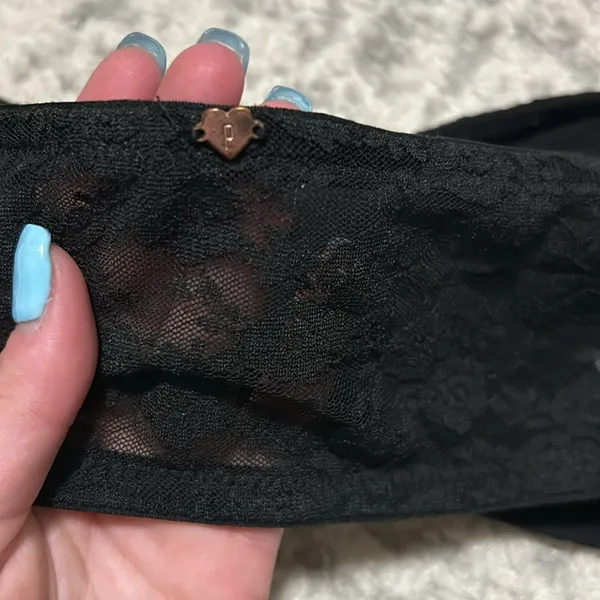 PINK black lace bandeaus bra size L - Image 3