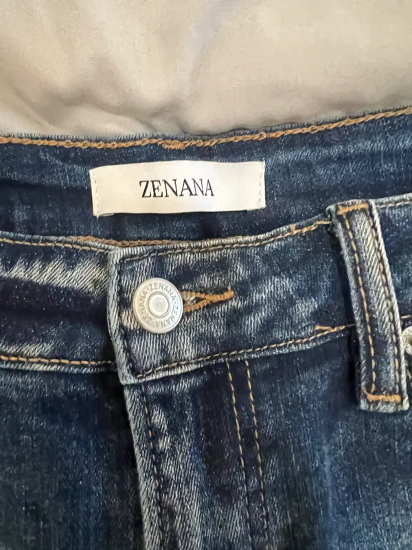 Zenana Cropped Skinny Jeans - Image 4