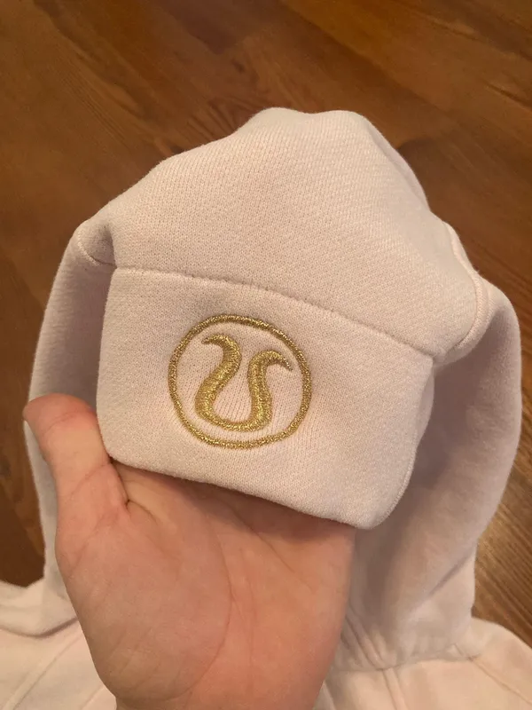 Lululemon Scuba Full Zip Cropped Jacket  - Image 2