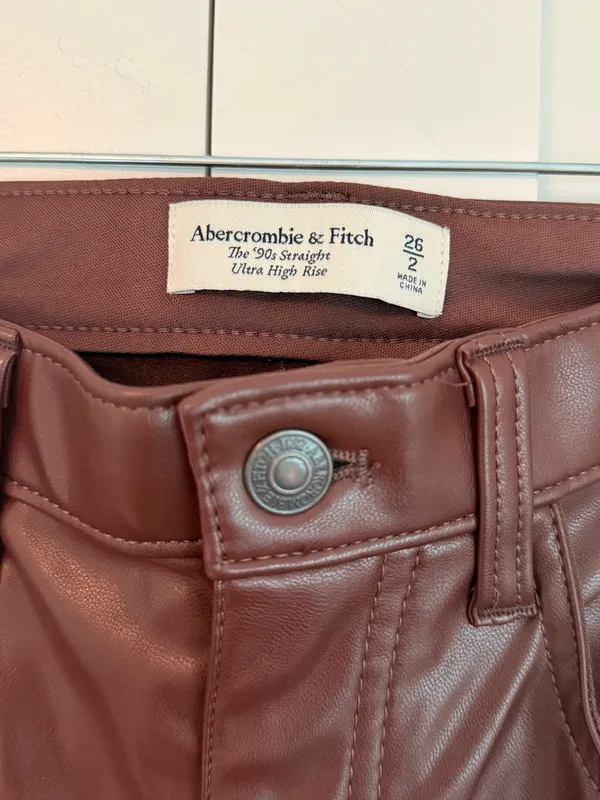 Abercrombie Black Leather Straight Pants Vegan 90s Ultra High-Rise - Image 3