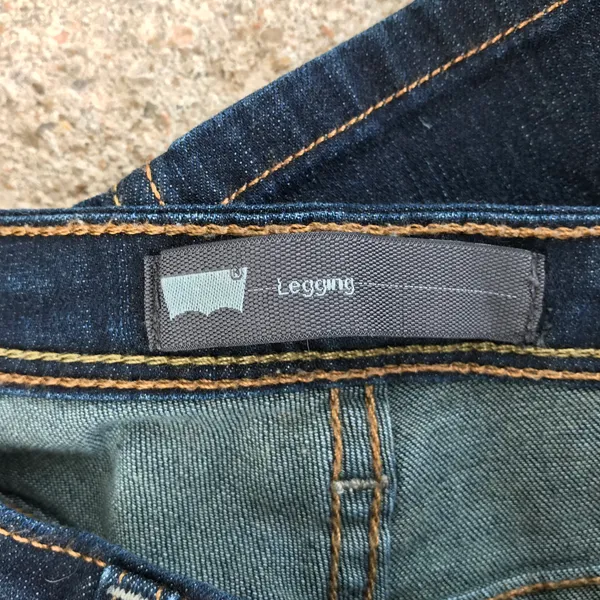 Levi's dark Legging 30 skinny jeans - Image 4