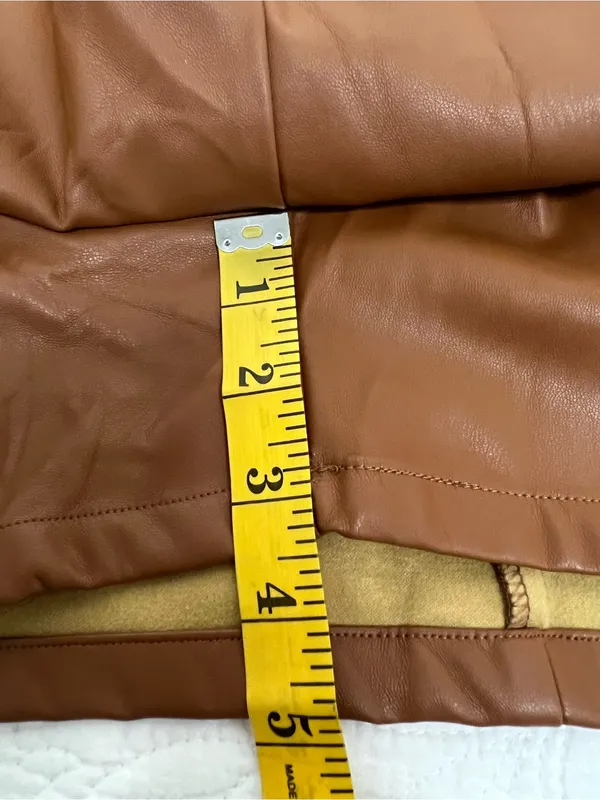 SHEIN Basics Brown Faux Leather Pleated High Rise Shorts Size M NWT - Image 8