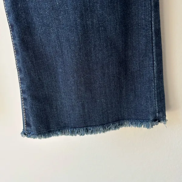 Seven7 High-Rise Raw Hem Cropped Fashion Jeans Dark Wash Denim Straight Leg - Image 4