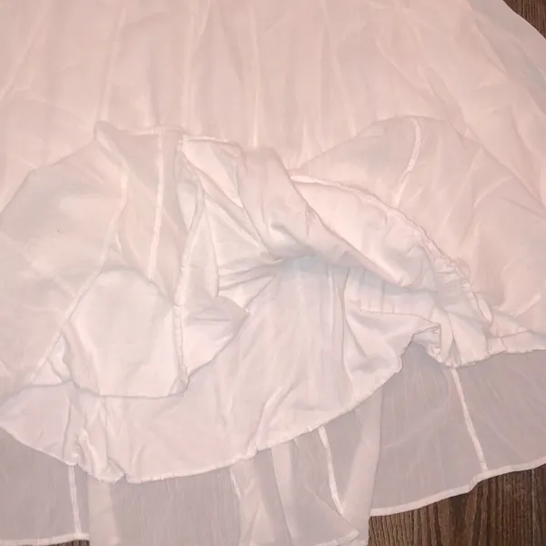 Soft surroundings white skirt size petite small - Image 2