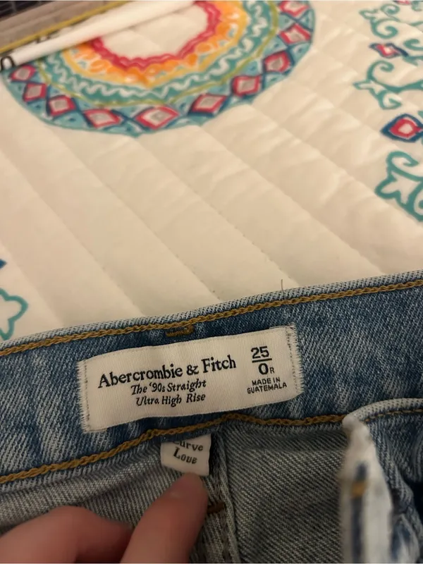 Abercrombie & Fitch Light Wash Distressed Jeans - Image 2