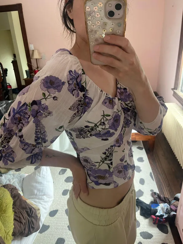 Anthropologie White Purple Floral Balloon Sleeve Crop Top XS - Image 3