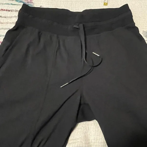 Lululemon Dance Studio Mid-Rise Cropped Black Pants Athleisure Adjustable Sporty - Image 12