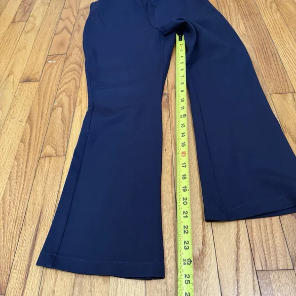 Ann Mashburn‎ Faye Flare Cropped Pant in Navy Ponte Knit Size Small - Image 8