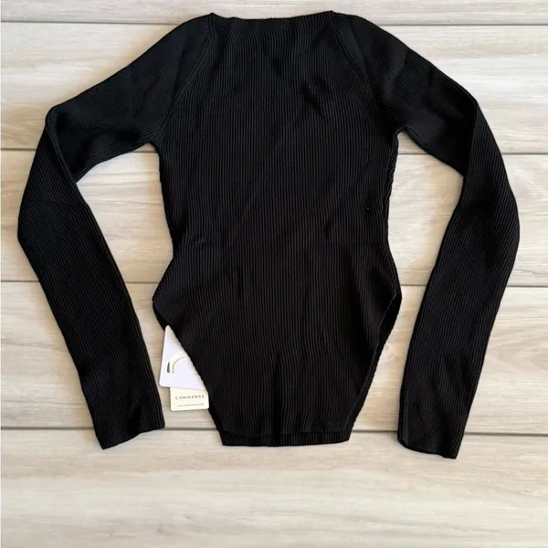 Commense Elegant Sweater BLACK Medium NWT IN PACKAGE - Image 9