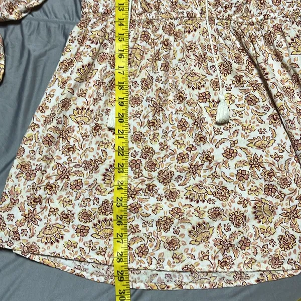 Isabel Maternity by Ingrid & Isabel Floral Tunic Top size Medium - Image 7