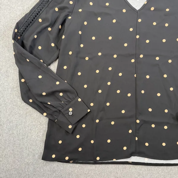Ann Taylor Women's Medium Black Beige Polka Dot V-Neck Blouse Top Lace Trim New - Image 3
