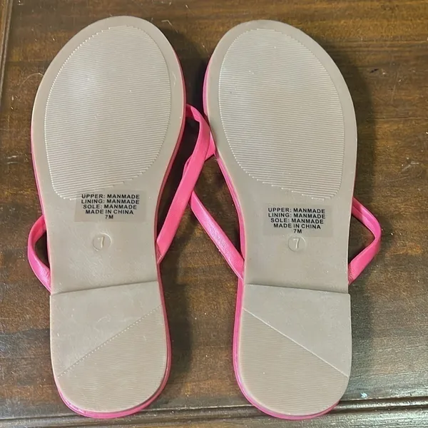 Loft Women’s Modern pink Flip Flops sz 7 - Image 5