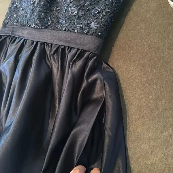 Women’s Blue Full Length Satin Lace Appliqué Party Prom Formal Dress Size 2 NWOT - Image 10