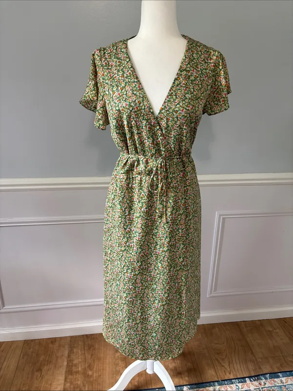 Lost + Wander Green Floral Wrap-Style Midi Dress Women's Wild Poppies Sz Small - Image 2