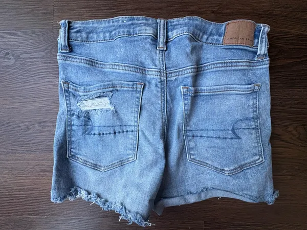 American Eagle Shorts - Image 2