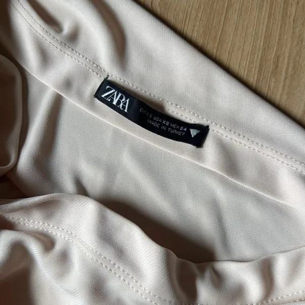 Zara  Cream Ruched top - Image 2