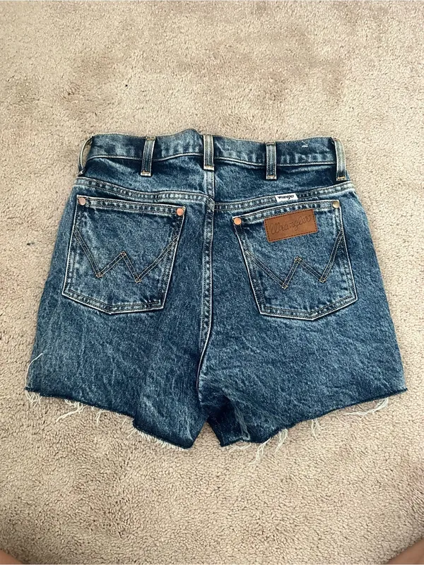 Wrangler Dark Blue High-Waist Cutoff Denim Shorts - Image 4