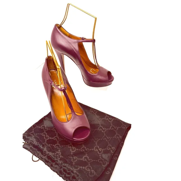 Gucci Betty Burgundy T Strap Platform Heels Y2K Glam EU 37 - Image 3