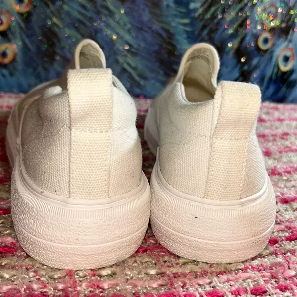 H&M Size 8 White Slip On Shoes - Image 8