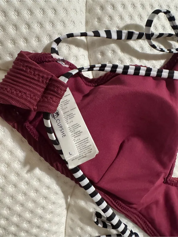 Cupshe Ribbed Burgundy Bikini with Black-and-White Strappy Accents - Image 6