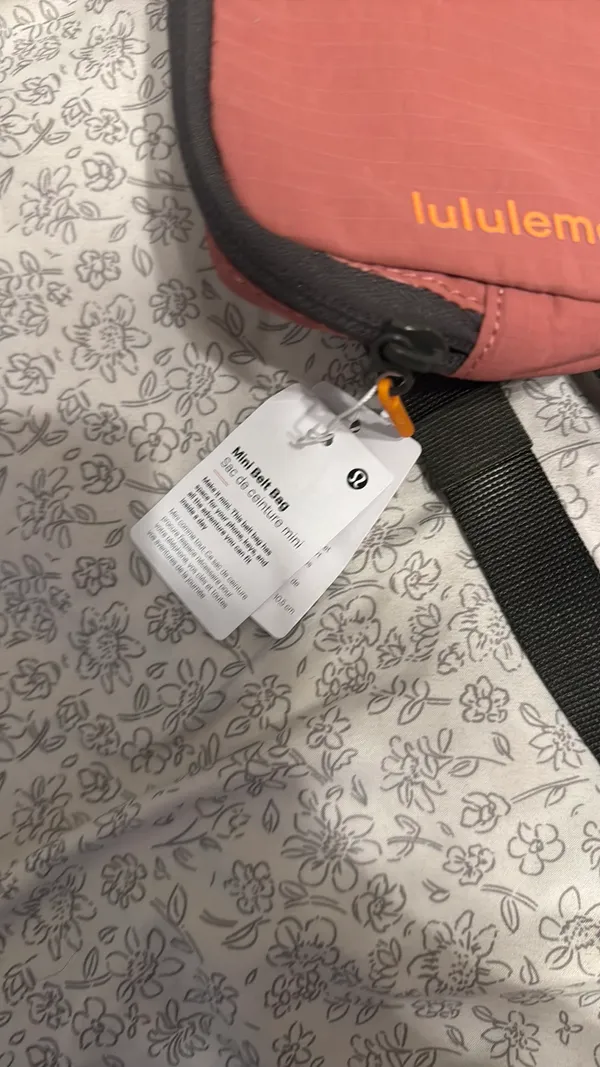 Lululemon Belt Bag - Image 3