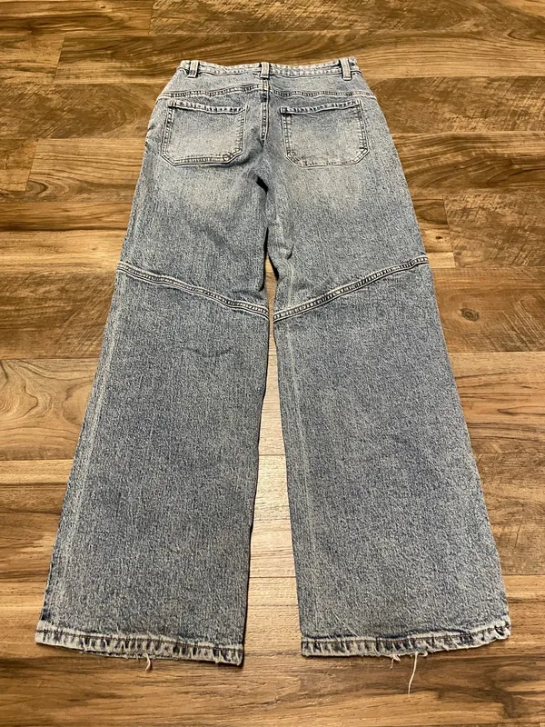 Celebrity Pink Juniors Skater Wide Leg Light Wash Denim Jeans Size 3/26 - Image 6